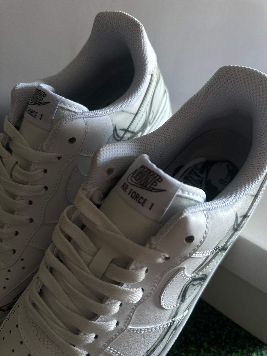 Nike Air Force 1 Low "Skeleton"