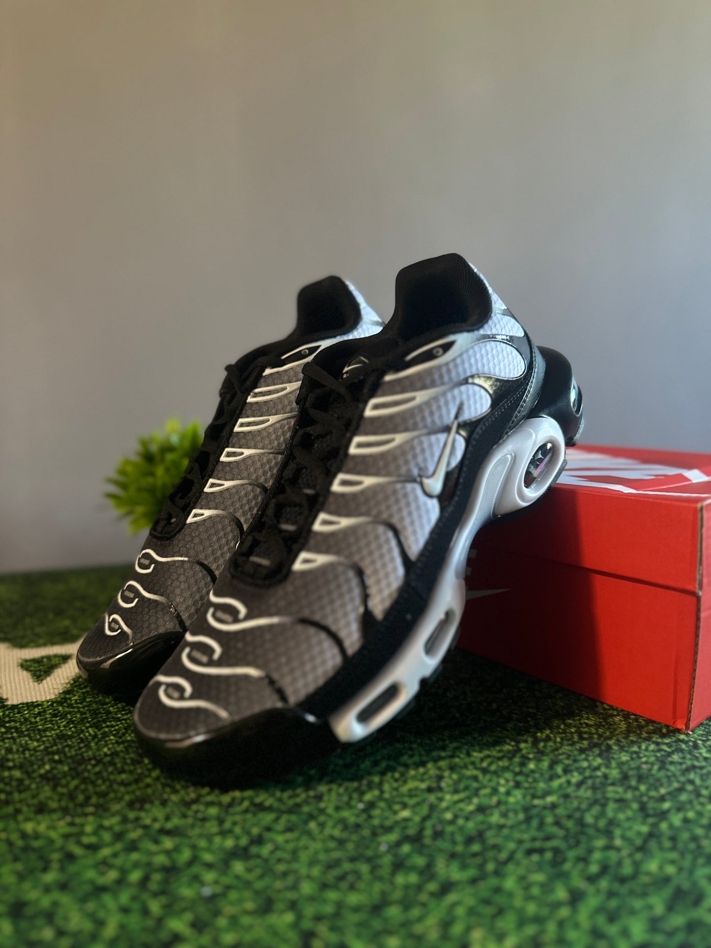 Nike TN "Black/Silver"