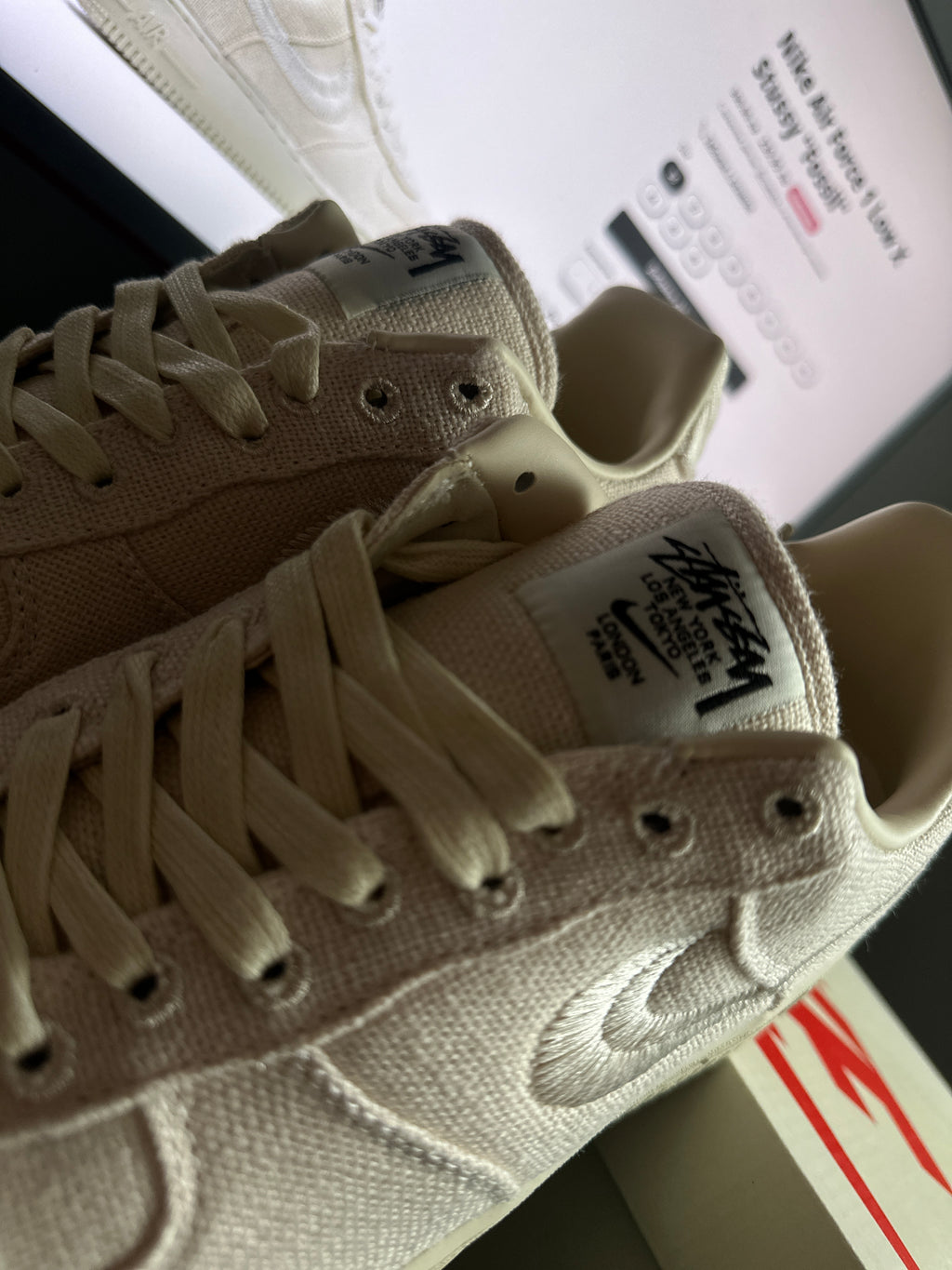 Nike Air Force 1 Low X Stussy "Fossil"