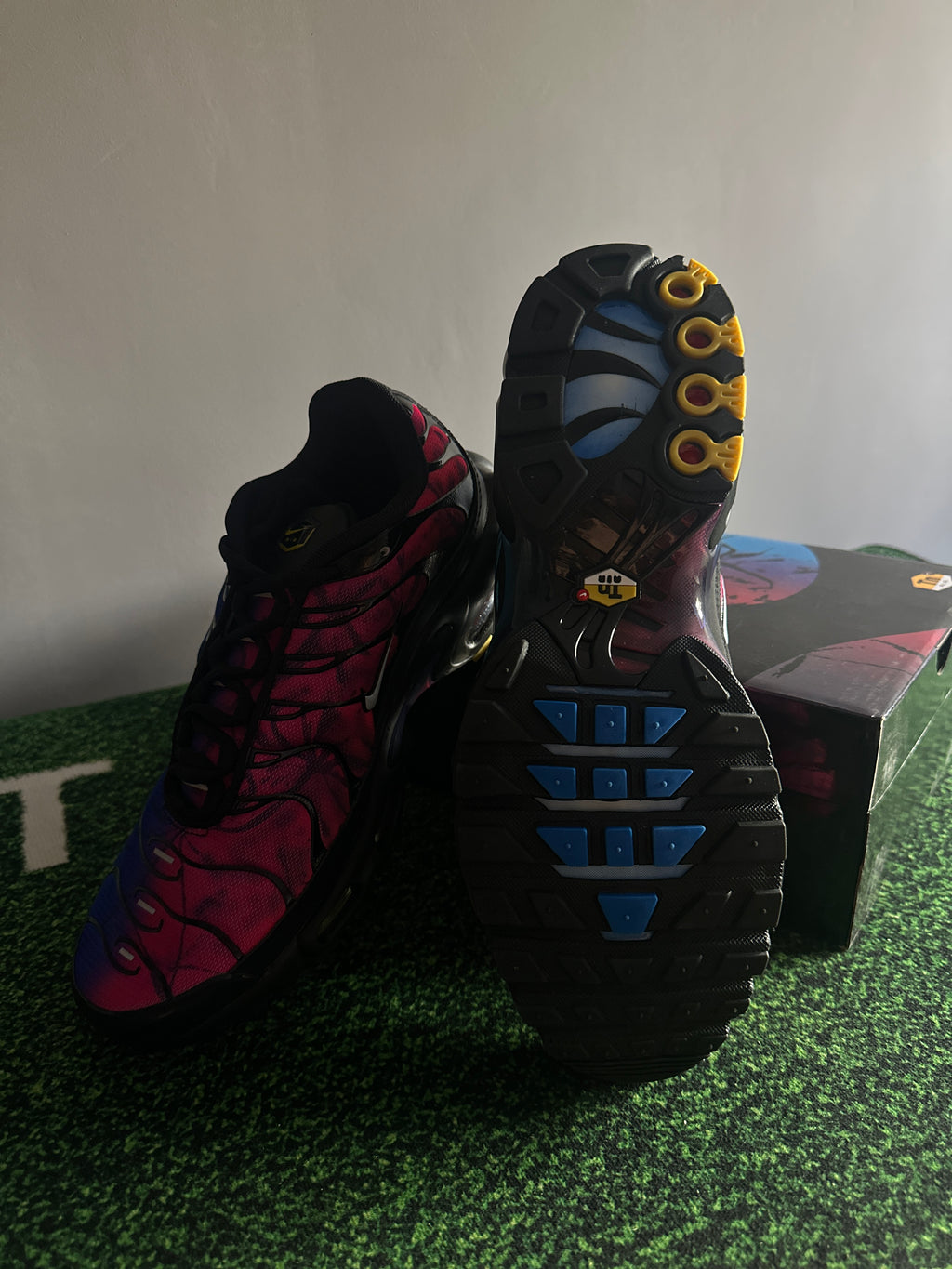 Nike TN "25th Anniversary"