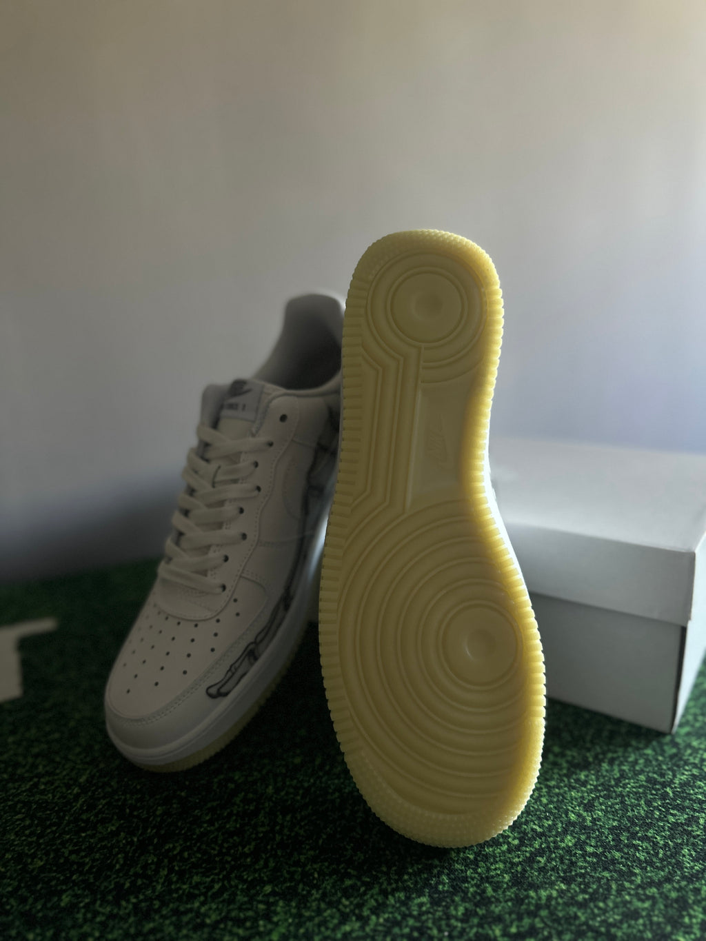 Nike Air Force 1 Low "Skeleton"