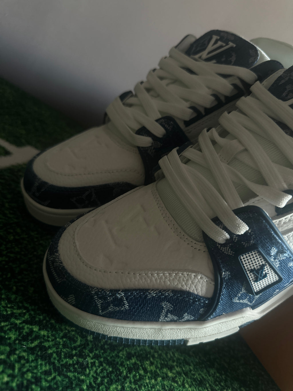 LV Trainer "Blue"