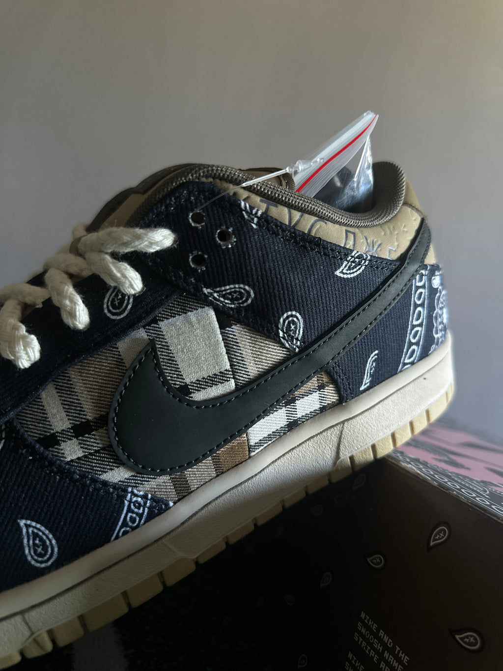 Nike SB Dunk X Travis Scott